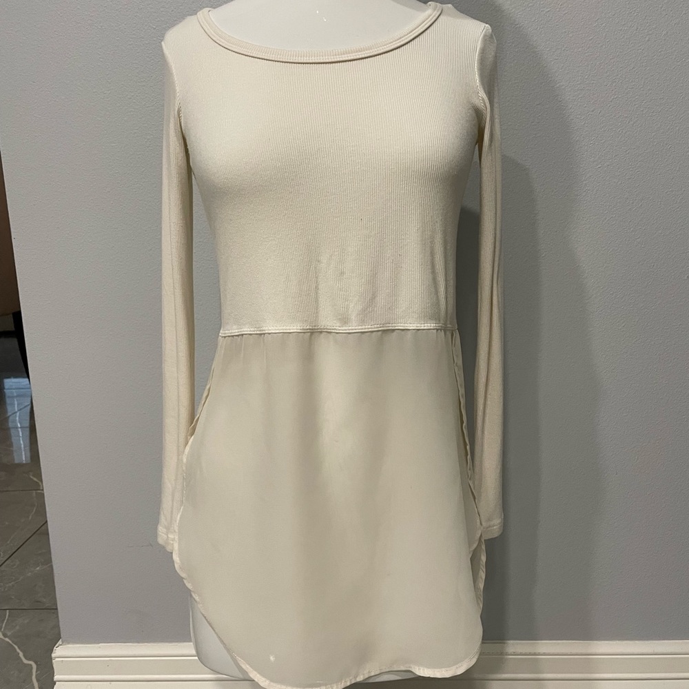 Bebe long sleeve top